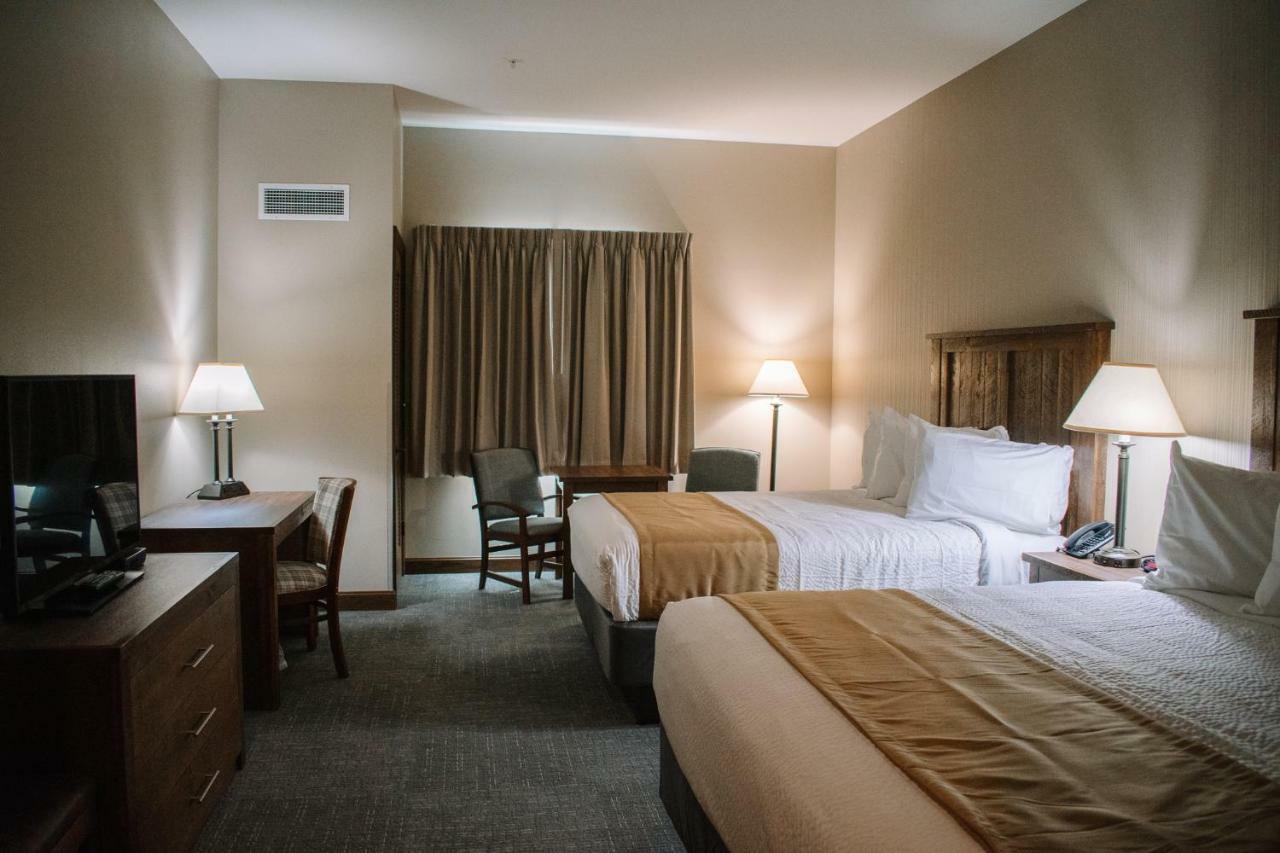 The Lodge At Mauston Ngoại thất bức ảnh